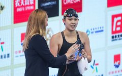 泳坛“最强00后”即将在京亮相赛前教练降温防捧